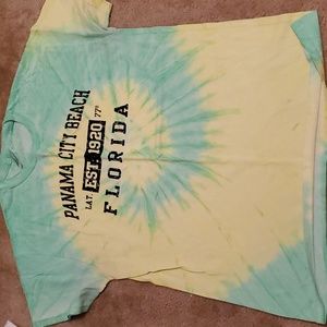Yellow/green t-shirt